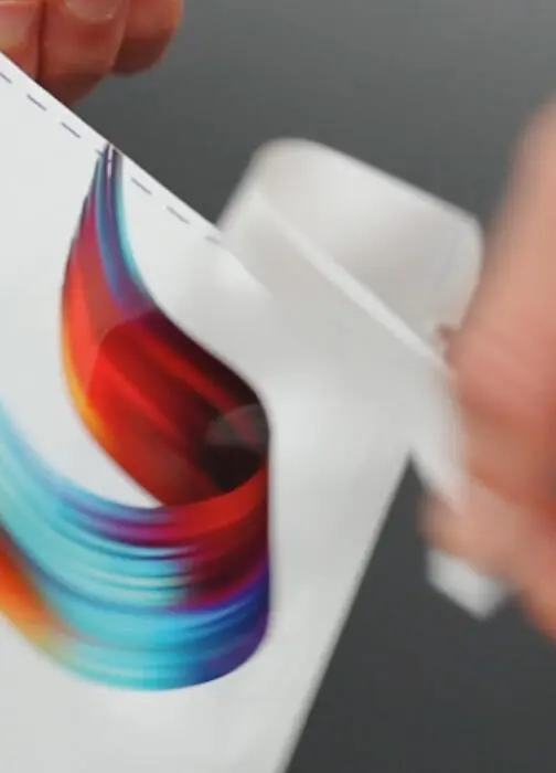 How polypropylene-based pouches can be opened as if pulled with a ruler thanks to MDO technology