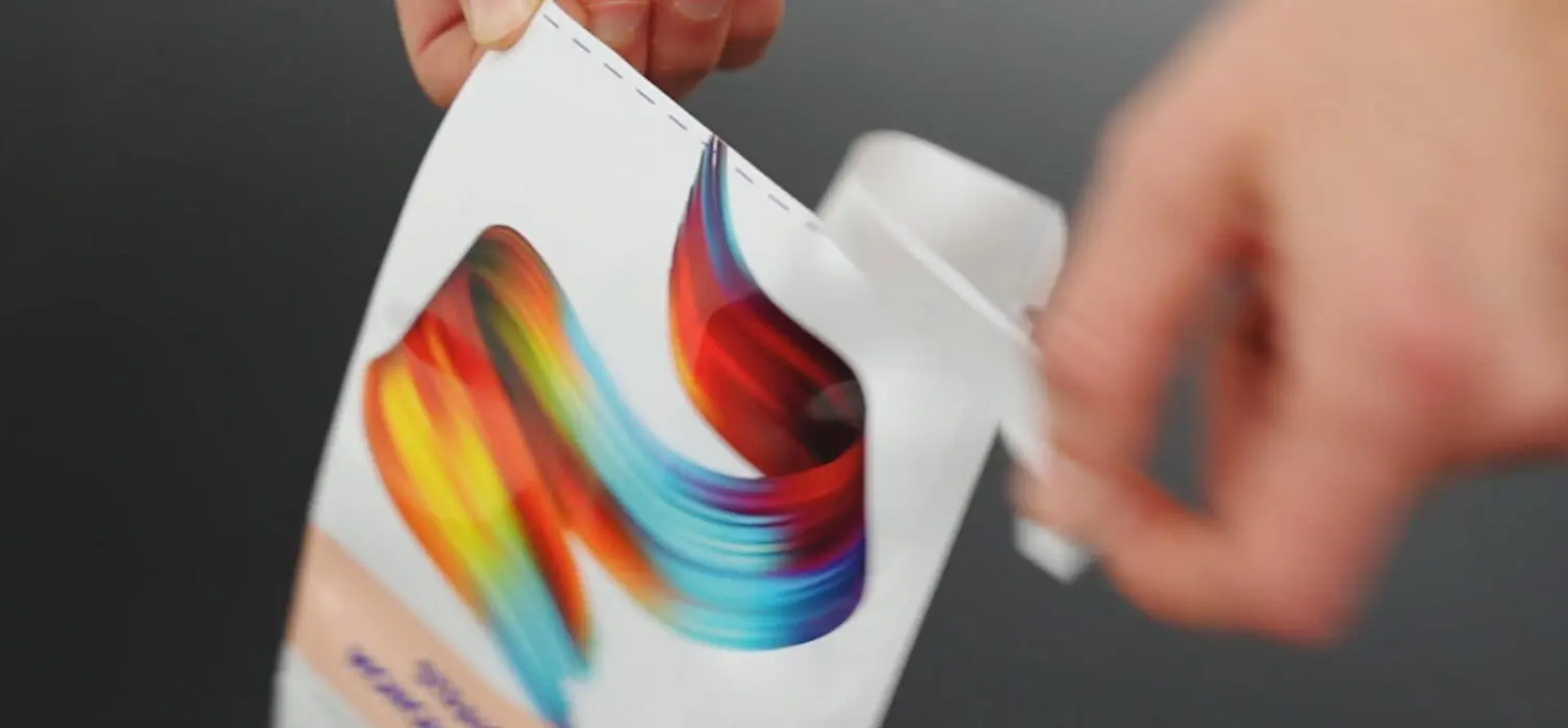 How polypropylene-based pouches can be opened as if pulled with a ruler thanks to MDO technology